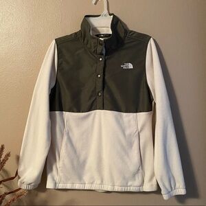 The North Face Sweater Women's Size Medium Green Cream Mountain Pullover Sweater